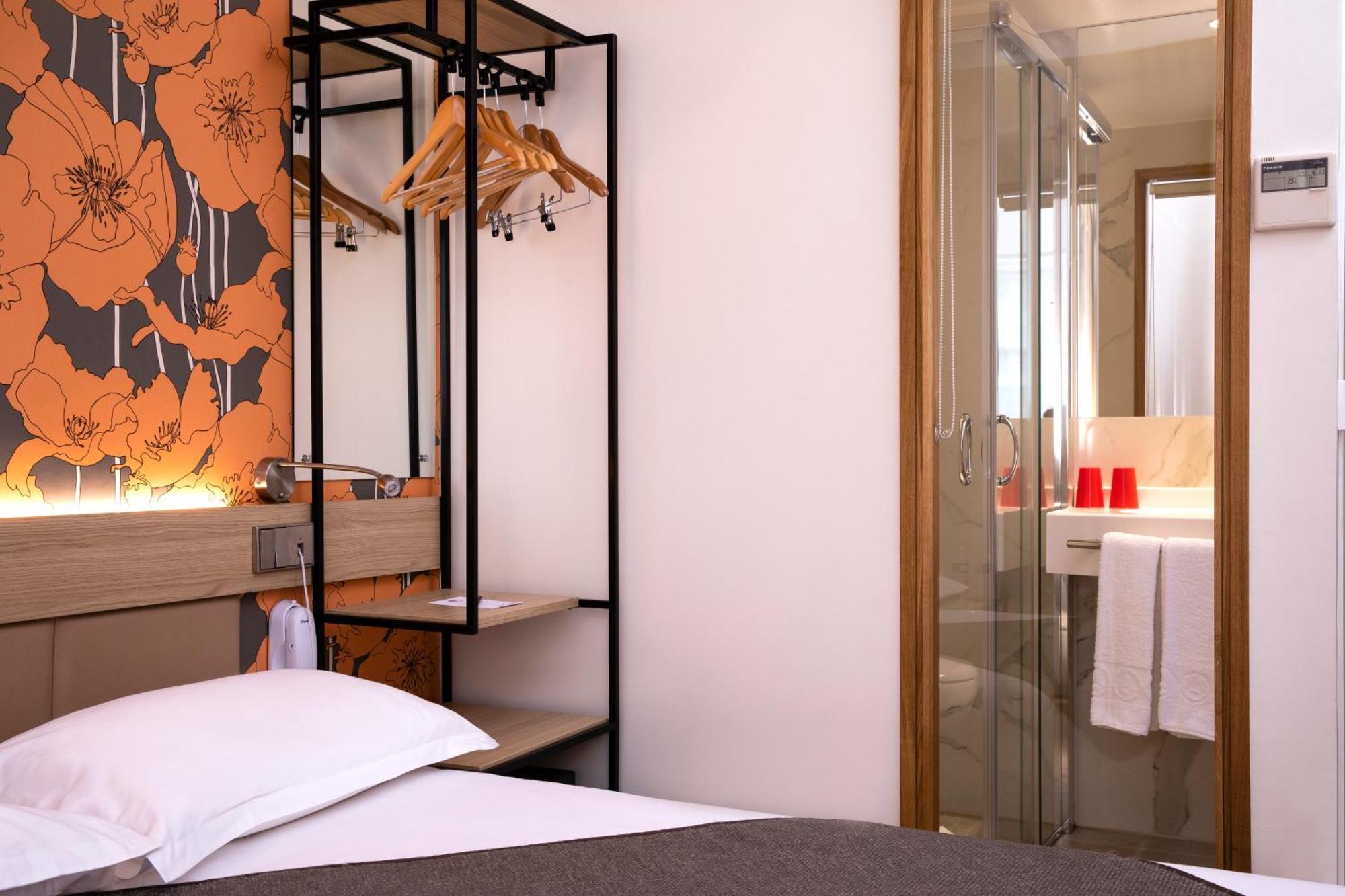 Hotel Hor Les Lumieres Paris Luaran gambar