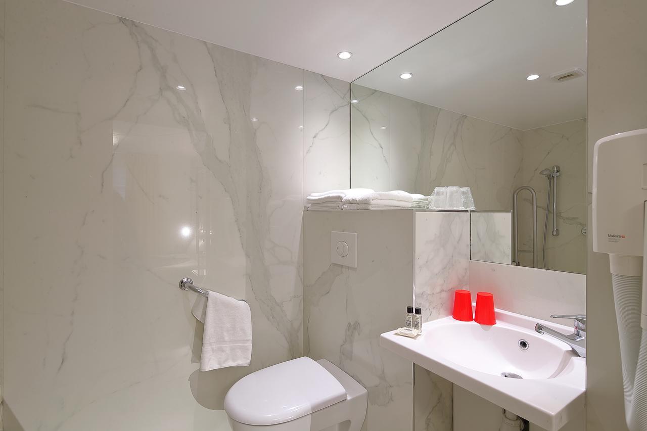 Hotel Hor Les Lumieres Paris Luaran gambar